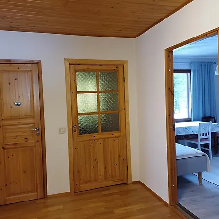 Naurismaeki Iisalmi Tatil Evi *